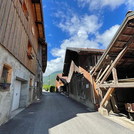 Maison De Village Au Pied Des 3 Vallees Villarlurin Buitenkant foto