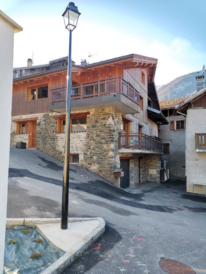 Maison De Village Au Pied Des 3 Vallees Villarlurin Buitenkant foto